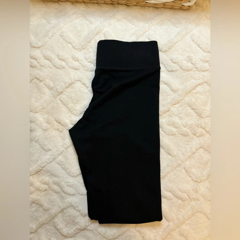 HUE Ultra Leggings with Wide Waistband | Sz XS - Picture 8 of 8